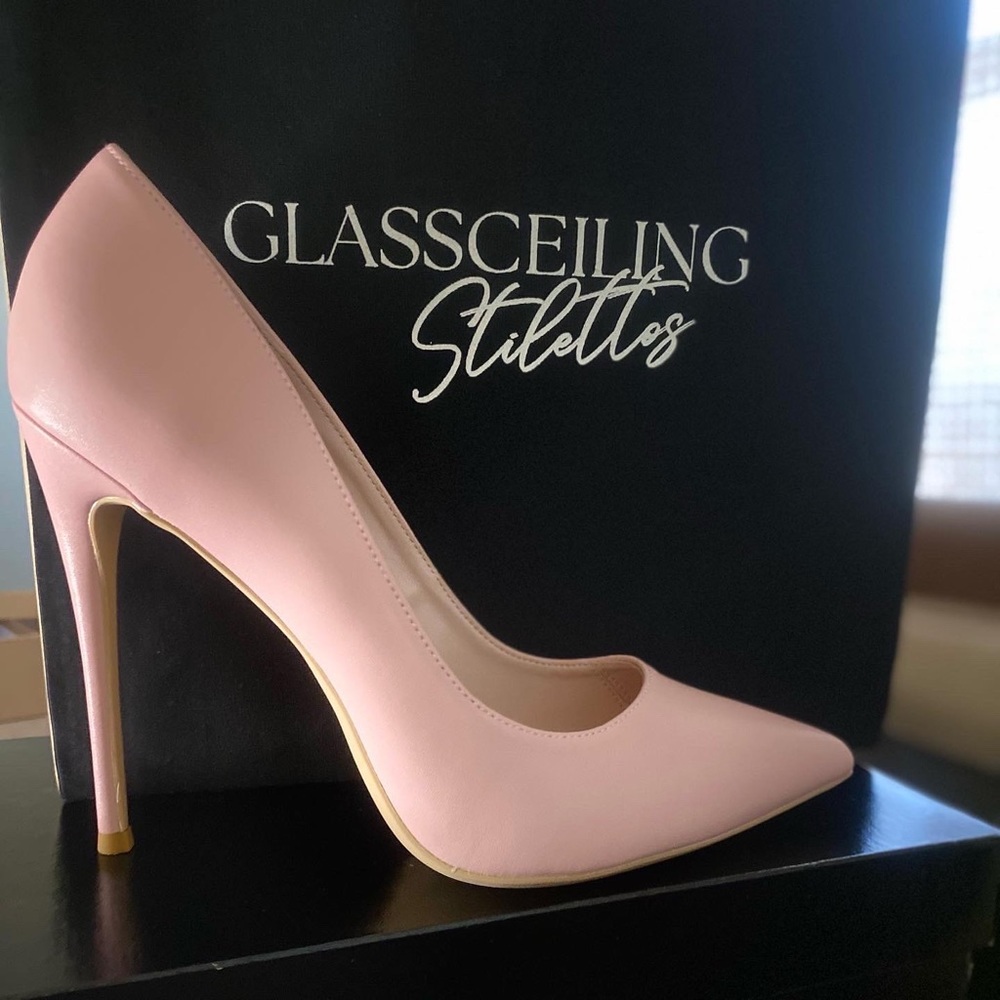 “Executive Sweet.” Stiletto